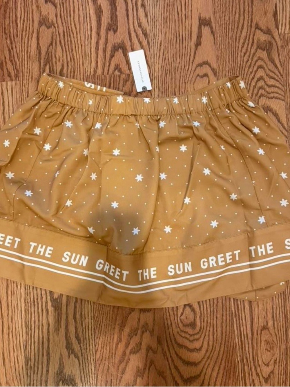Anthropologie summer skirt. Small. NWT